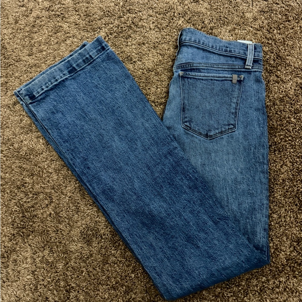 Joes midrise boocut jeans. never worn but washed once!